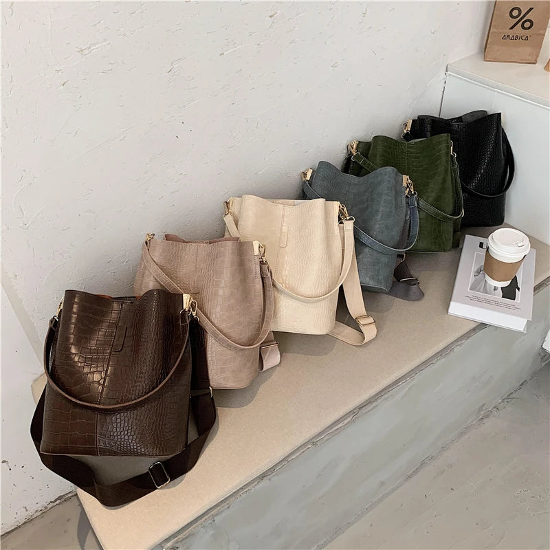 Women Bag Vintage Crocodile Pattern Crossbody Bags for Women PU Leather Trend Designer Shoulder Handbags Large Capacity Bucket