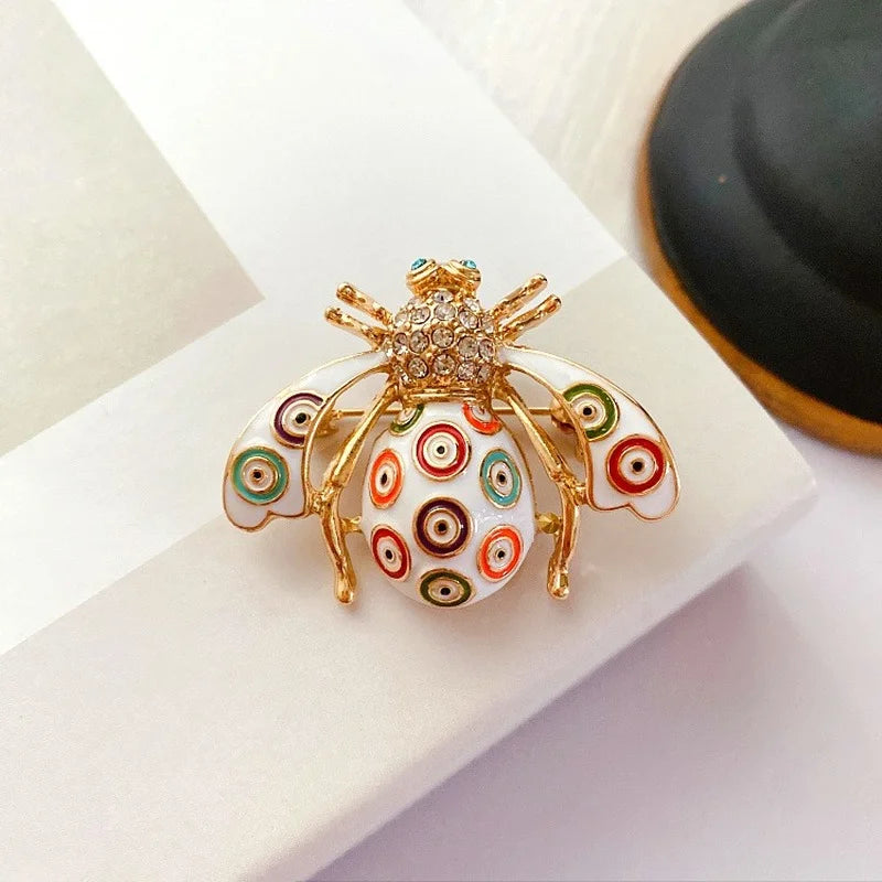 Fashion Women Enamel Bee Brooch Pin Vintage Metal Insect Creative Jewelry Accessories Drop Oil Broooches Pins Badges For Lady