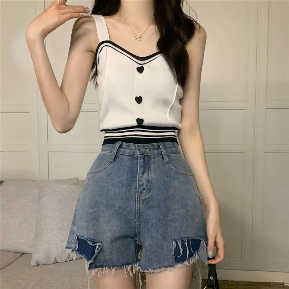 Tank Tops Women Summer Fashion 2023 Y2K Cute Korean Knitted Love Button Tight Casual Vest Blue Crop Top Green Camisole Female