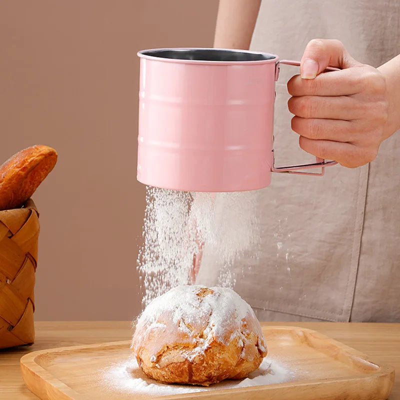 Semi-Automatic Flour Sifter, a Household Kitchen Baking Tool, Handheld Stainless Steel Filter for Powdered Sugar and Flour