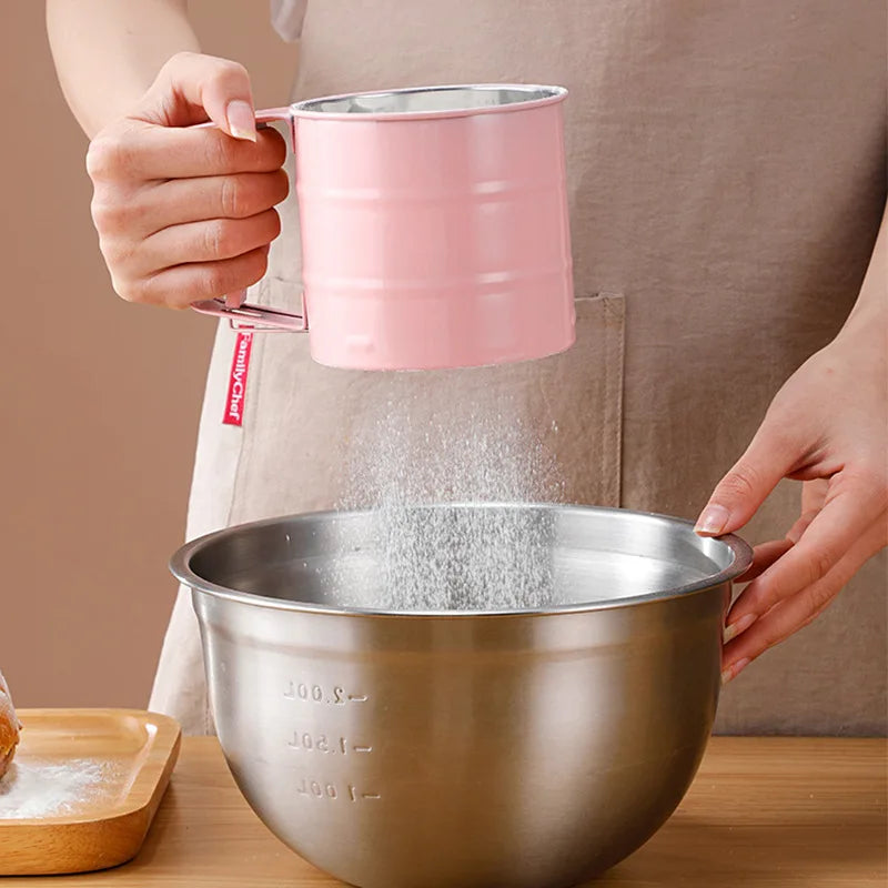 Semi-Automatic Flour Sifter, a Household Kitchen Baking Tool, Handheld Stainless Steel Filter for Powdered Sugar and Flour